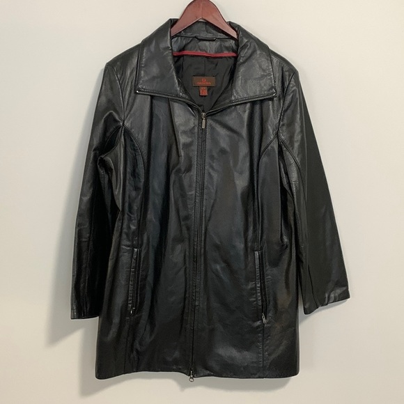**HOST PICK** Danier Leather Jacket - Picture 1 of 14